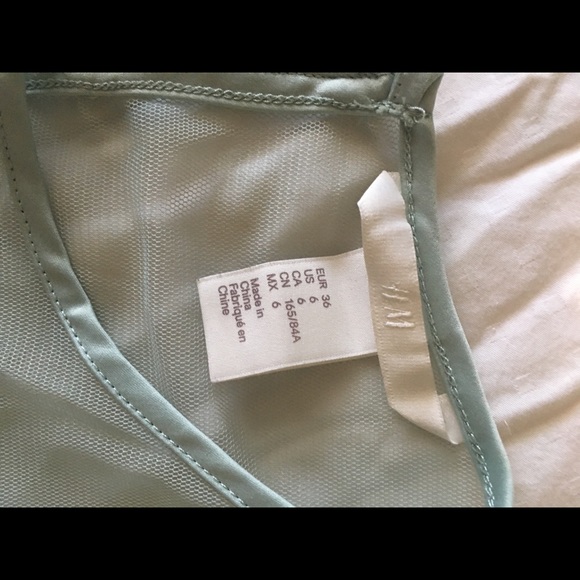 Sheer Ruffled Mint Top (H&M) - Picture 4 of 5